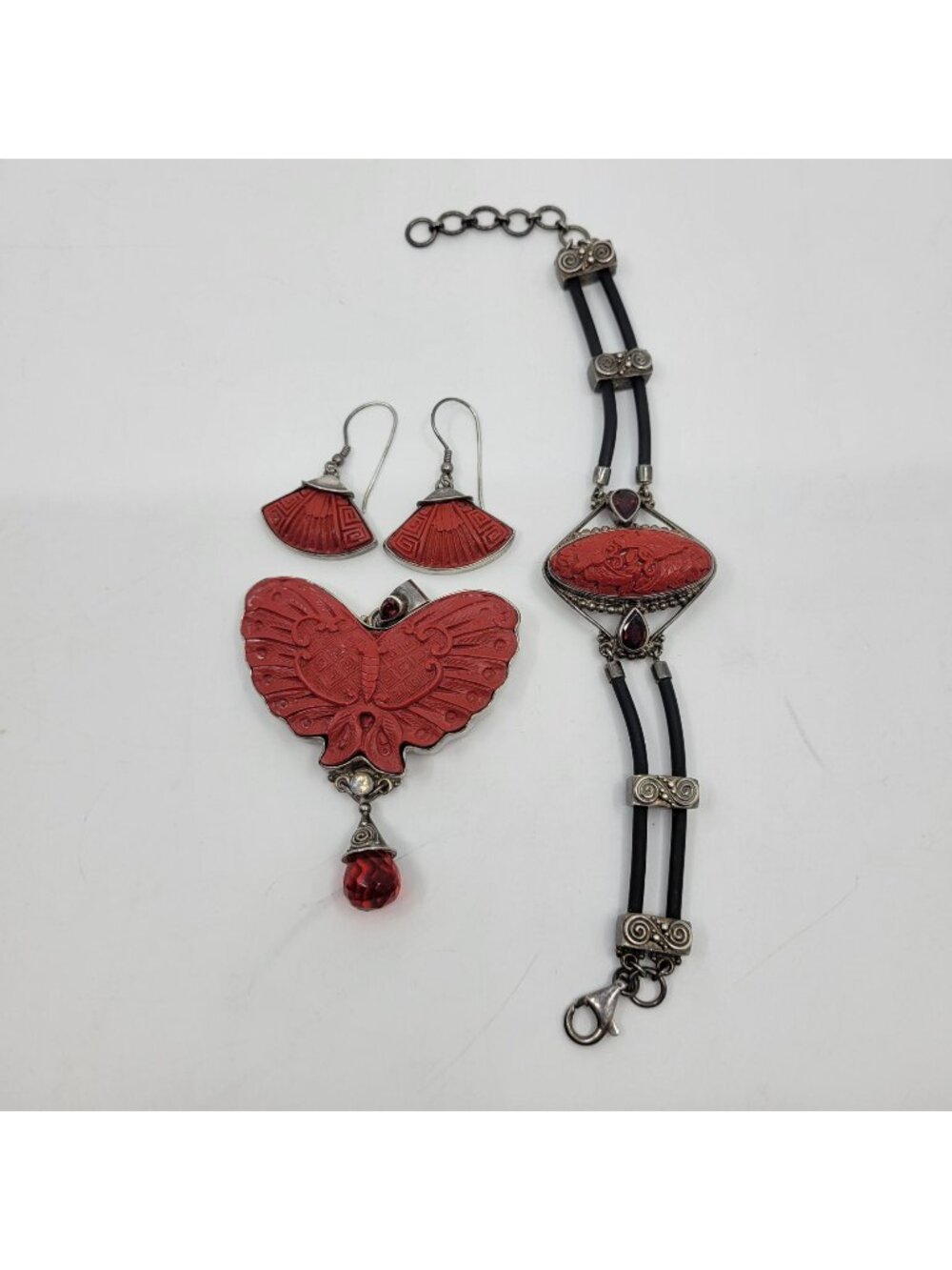 Sajen Sterling Silver Carved Red Cinnabar Jewelry Set Pendant Bracelet Earrings